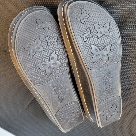 Alegria DEB-447 Debra Watercolor Blooms Leather Comfort Clog Women's 39 (US 8) - Picture 4 of 6